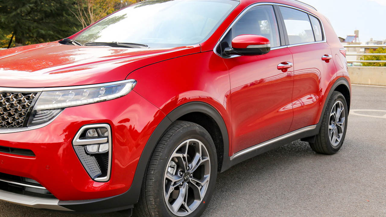 Kia Sportage 2021 красная