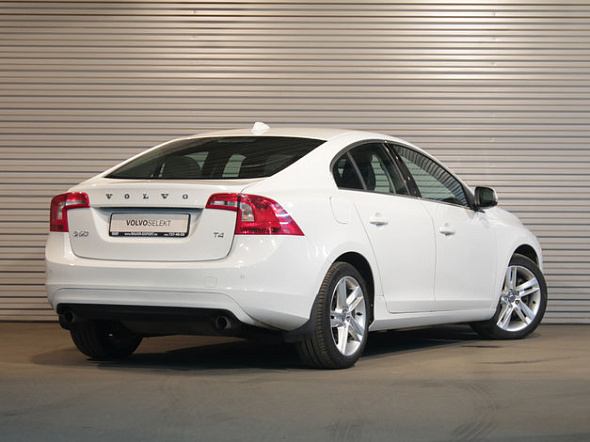 Фото Вольво S60 2014 цена 1350000 руб.