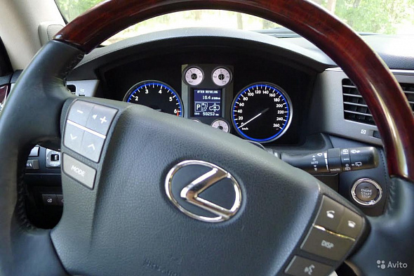 Фото Лексус LX 2010 цена 3300000 руб. Фото Лексус LX 2010 цена 3300000 руб.