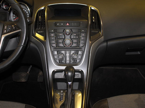 Фото Опель Астра 2012 цена 636000 руб. Фото Опель Астра 2012 цена 636000 руб.