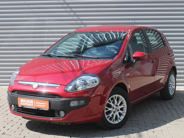 Фото Фиат Гранд Пунто 2011 цена 410000 руб.