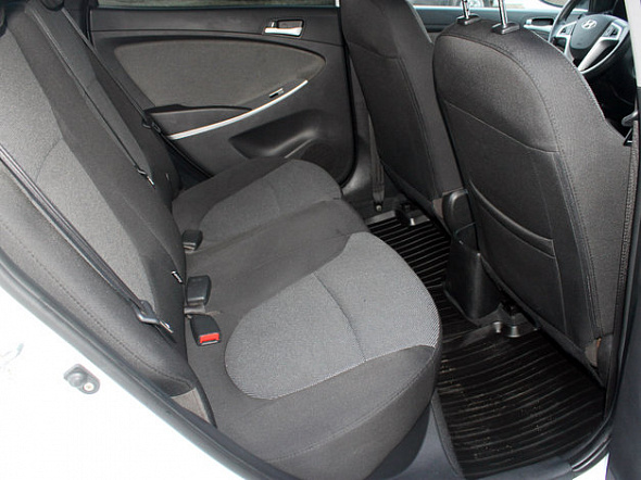 Фото Хендай ( Хундай ) Солярис 2012 цена 519000 руб. Фото Хендай ( Хундай ) Солярис 2012 цена 519000 руб.