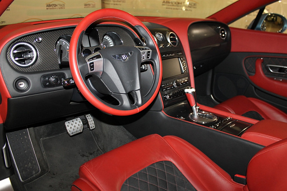 Фото Бентли  2010 цена 6480000 руб.