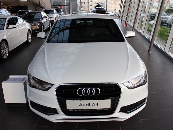 Фото Ауди А4 2017 цена 2700553.5 руб.