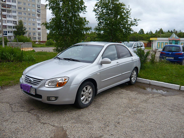 Kia cerato 2007 года