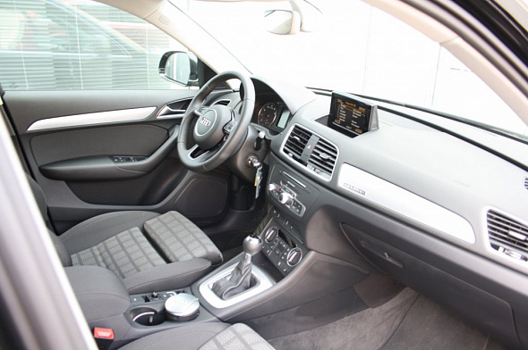 Фото Ауди КУ 3 2015 цена 1607000 руб. Фото Ауди КУ 3 2015 цена 1607000 руб.