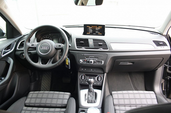 Фото Ауди КУ 3 2015 цена 1607000 руб. Фото Ауди КУ 3 2015 цена 1607000 руб.