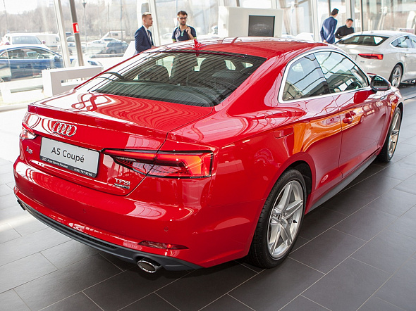 Фото Ауди А5 2017 цена 3113485.4 руб. Фото Ауди А5 2017 цена 3113485.4 руб.