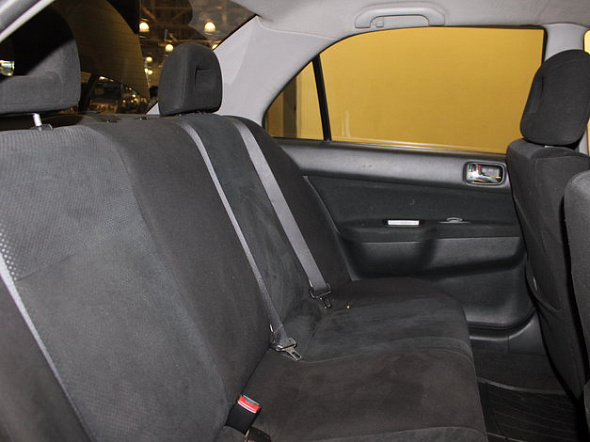 Фото Мицубиси Лансер 2005 цена 300000 руб.