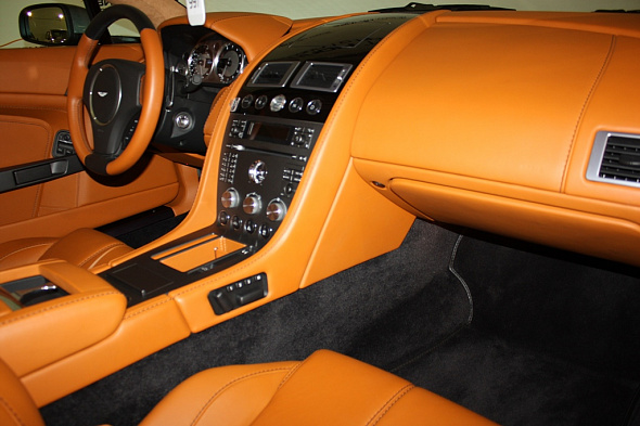 Фото Астон Мартин  2008 цена 2990000 руб.