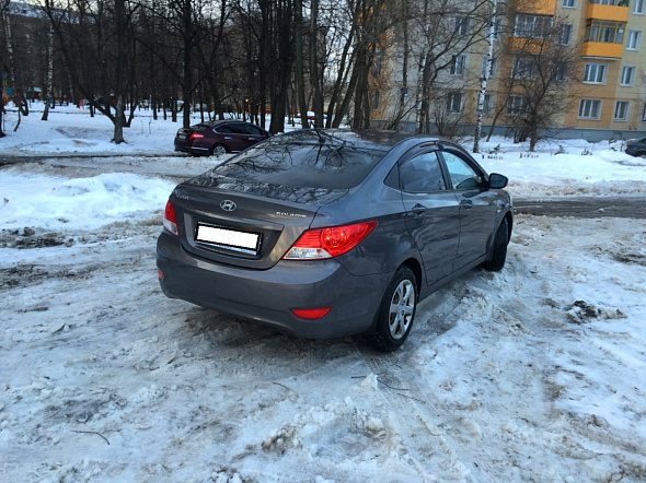 Фото Хендай ( Хундай ) Солярис 2013 цена 395000 руб.