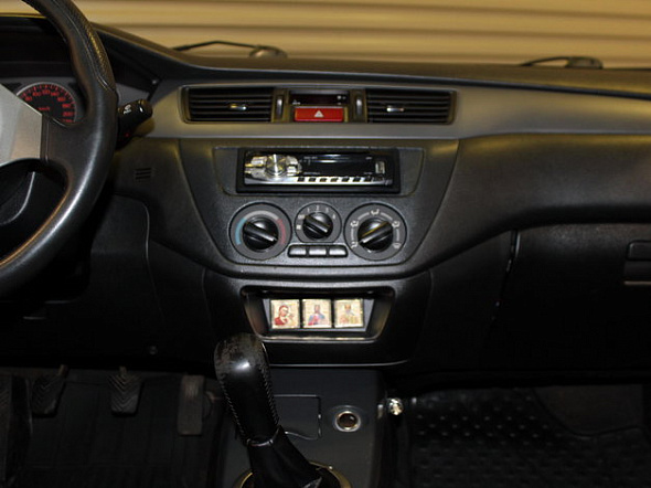 Фото Мицубиси Лансер 2005 цена 300000 руб.