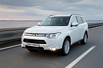 Mitsubishi Outlander 2,0 