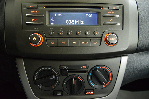 Фото Ниссан Сентра 2014 цена 510000 руб. Фото Ниссан Сентра 2014 цена 510000 руб.