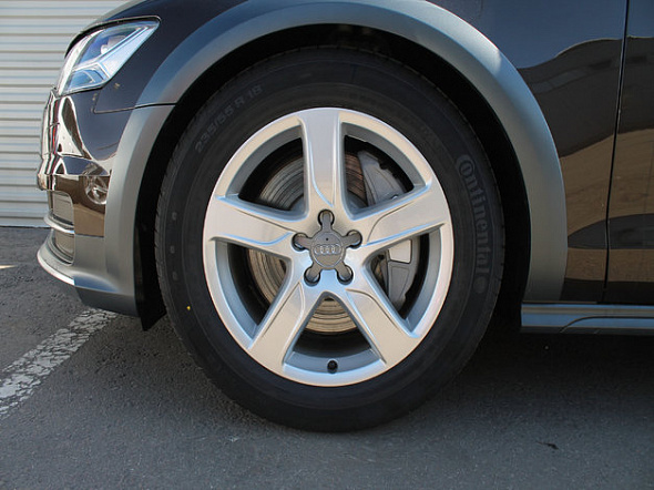 Фото Ауди 2015 цена 3345000 руб. Фото Ауди 2015 цена 3345000 руб.