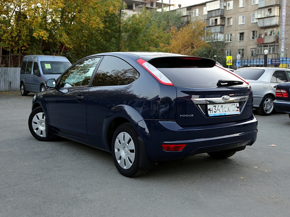 Фокус 2009 купить. Форд фокус 2009. Авто за 350000 рублей. Форд фокус 2009 цена.