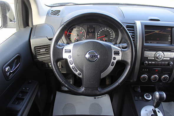 Фото Ниссан Х-Трейл 2012 цена 945000 руб.