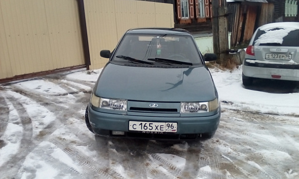 Фото Лада (ВАЗ) 2112 2001 цена 70000 руб.